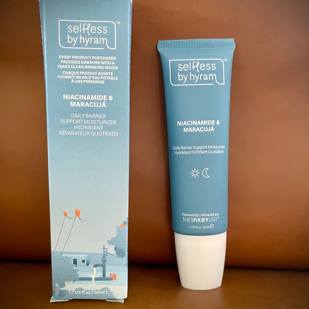 Selfless by Hyram Niacinamide & Maracujá Moisturizer